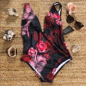 Zeraca classic luxury style swim